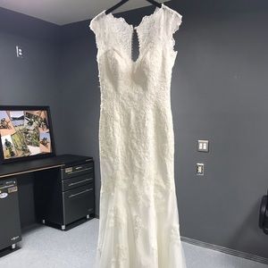 Wedding dress